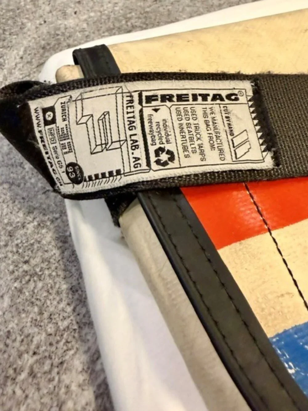 Freitag F14 DEXTER messenger